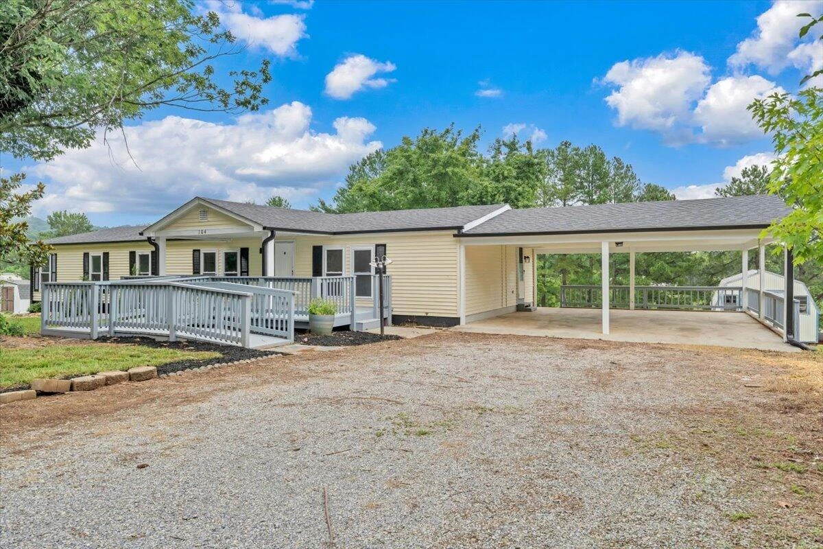 104 Fresh Meadow LN - Photo 46