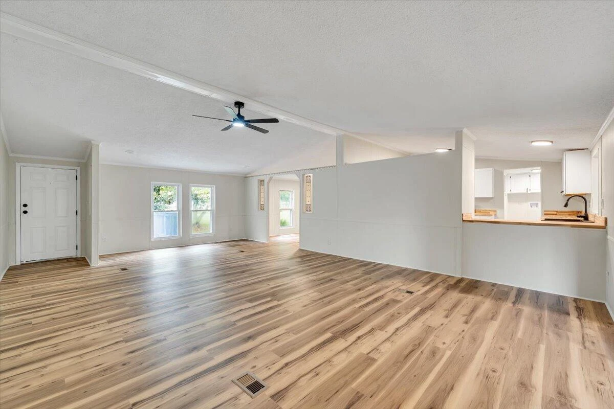 104 Fresh Meadow LN - Photo 6