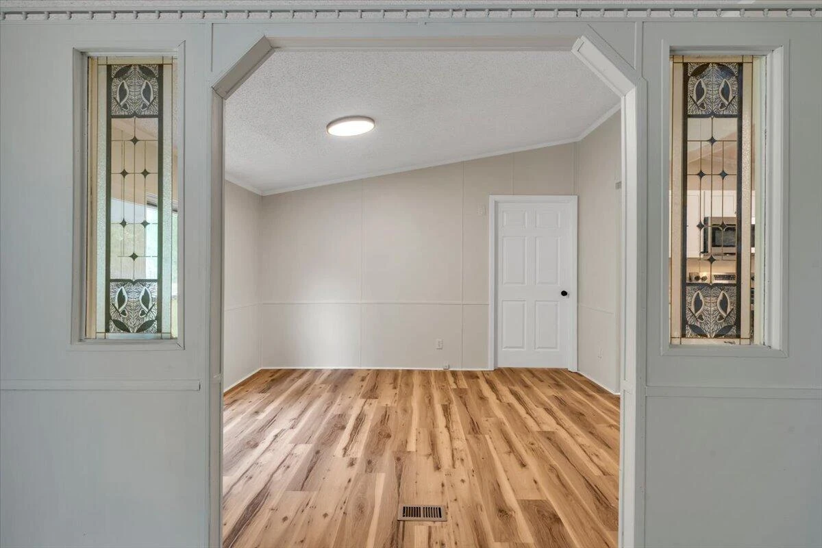 104 Fresh Meadow LN - Photo 9