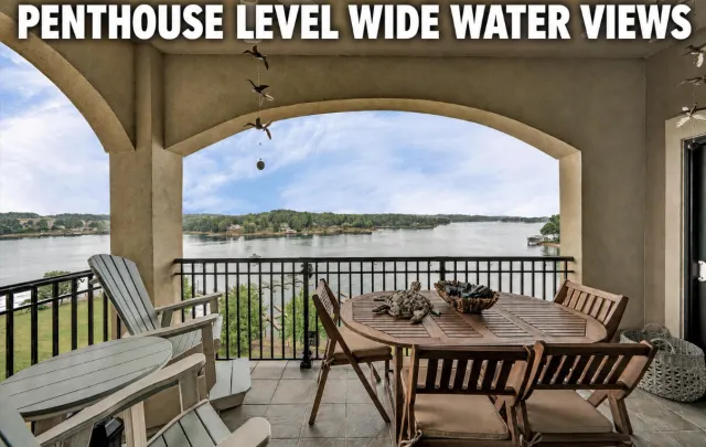 100 Bridgewater Pointe PL