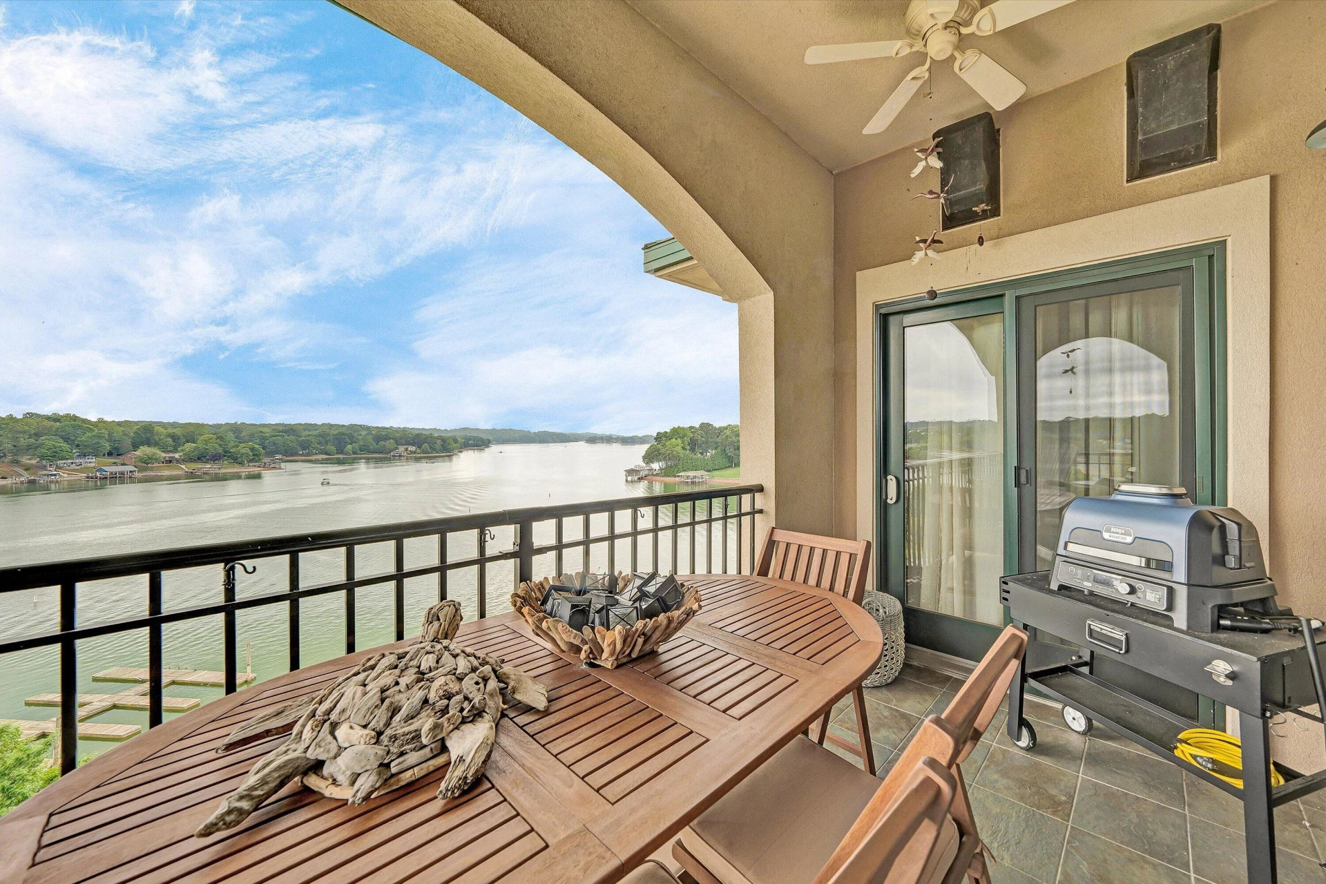 100 Bridgewater Pointe PL #UNIT 607 - Photo 23