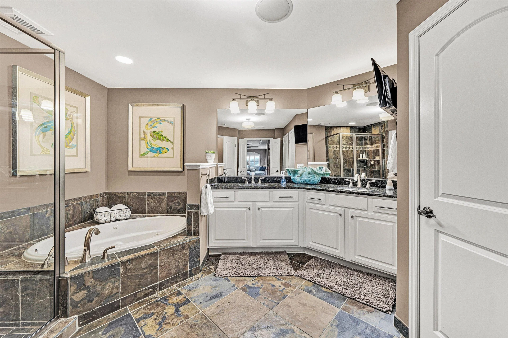 100 Bridgewater Pointe PL #UNIT 607 - Photo 28