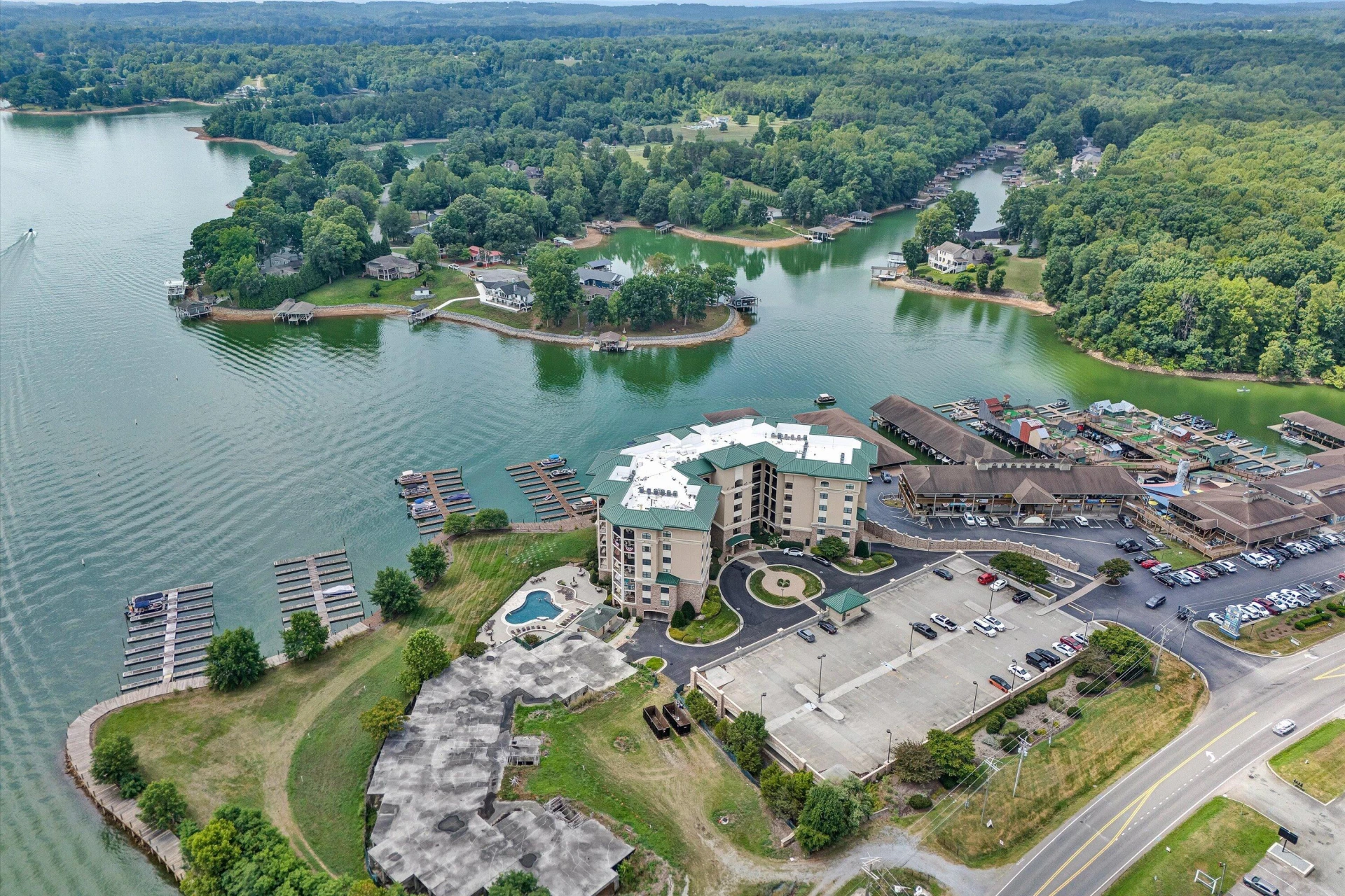 100 Bridgewater Pointe PL #UNIT 607 - Photo 34