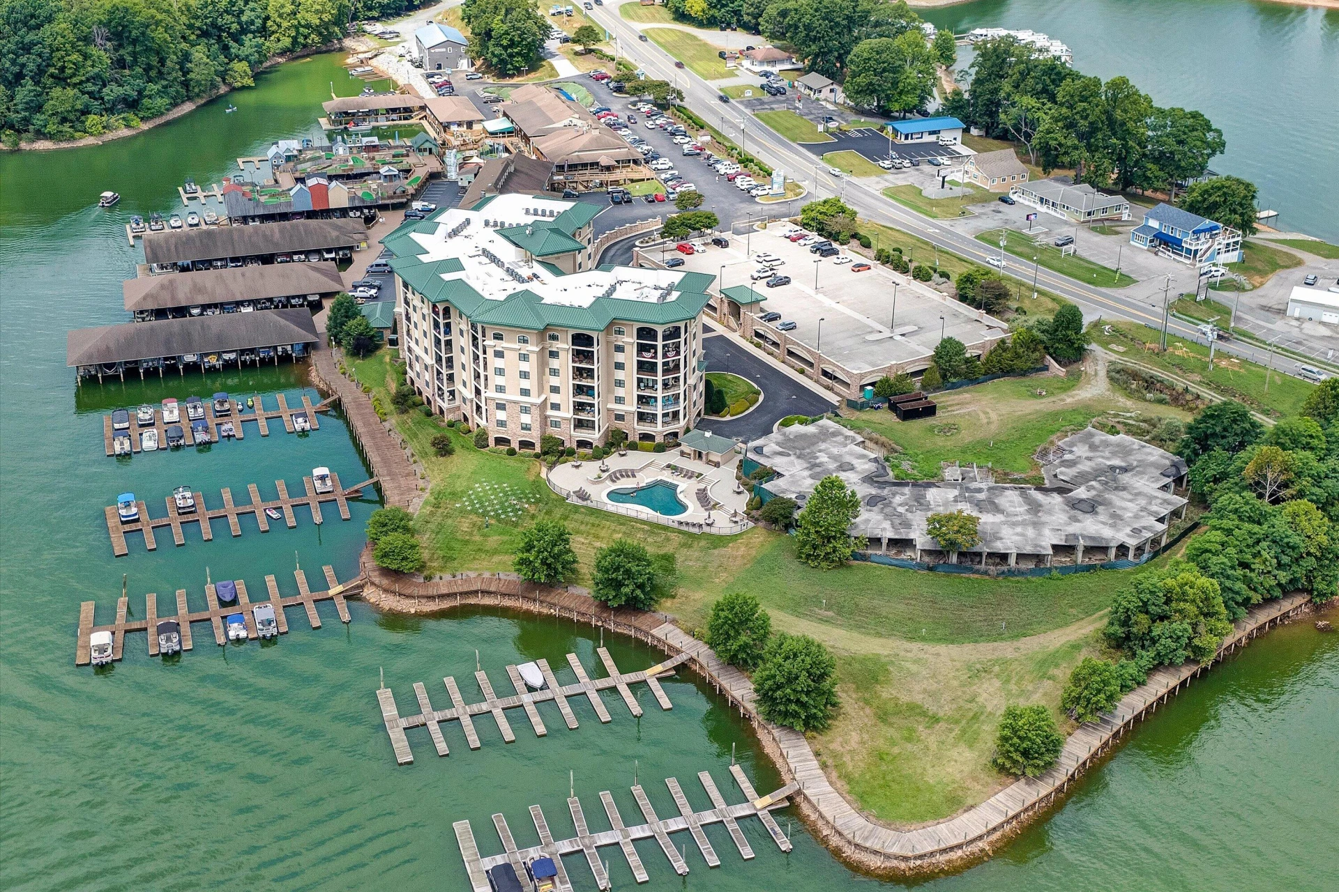 100 Bridgewater Pointe PL #UNIT 607 - Photo 35