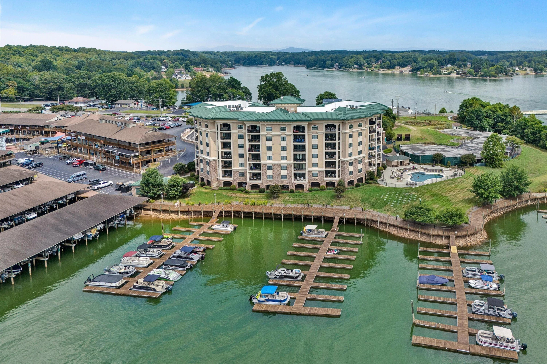 100 Bridgewater Pointe PL #UNIT 607 - Photo 36