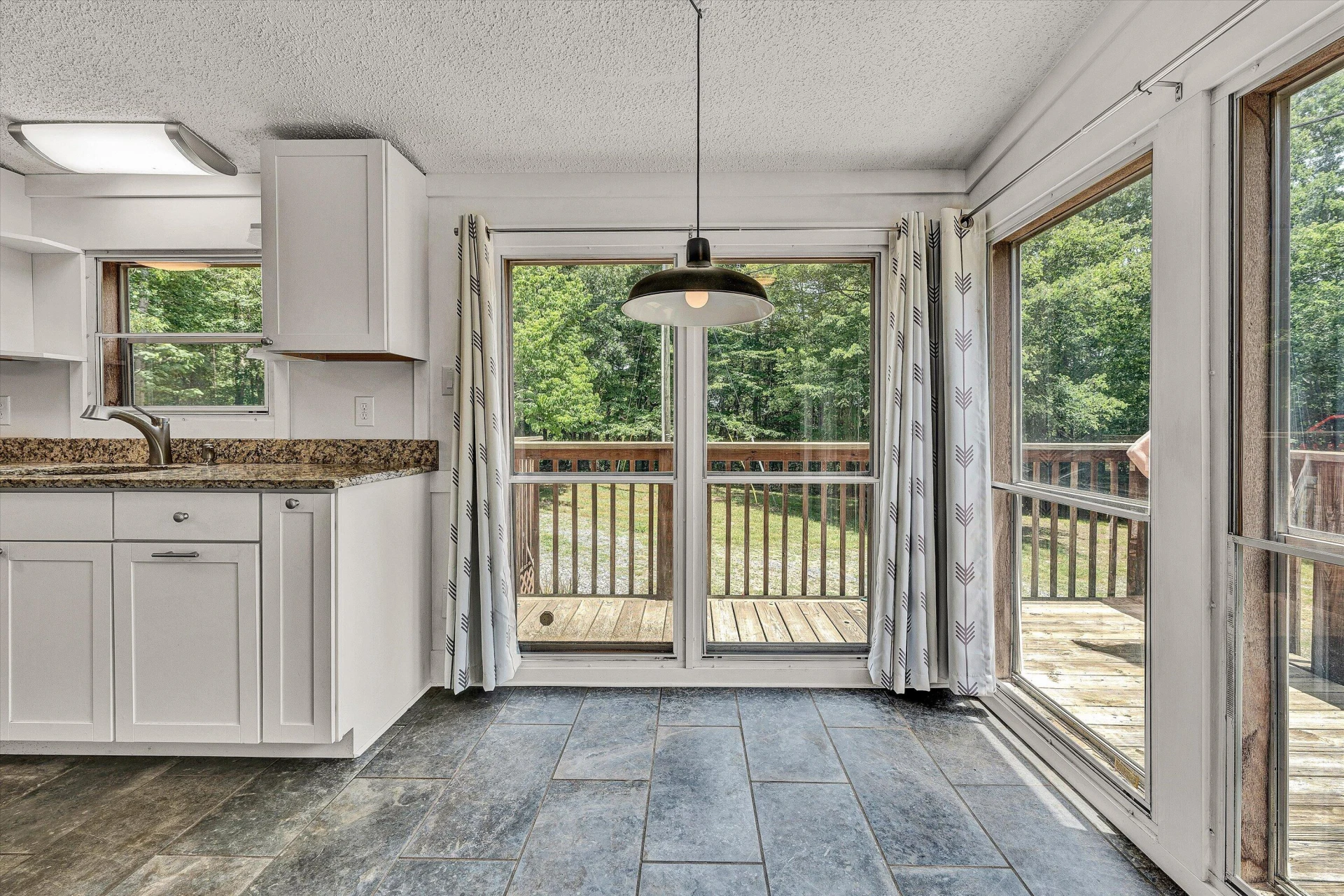 1100 Cox ST - Photo 22