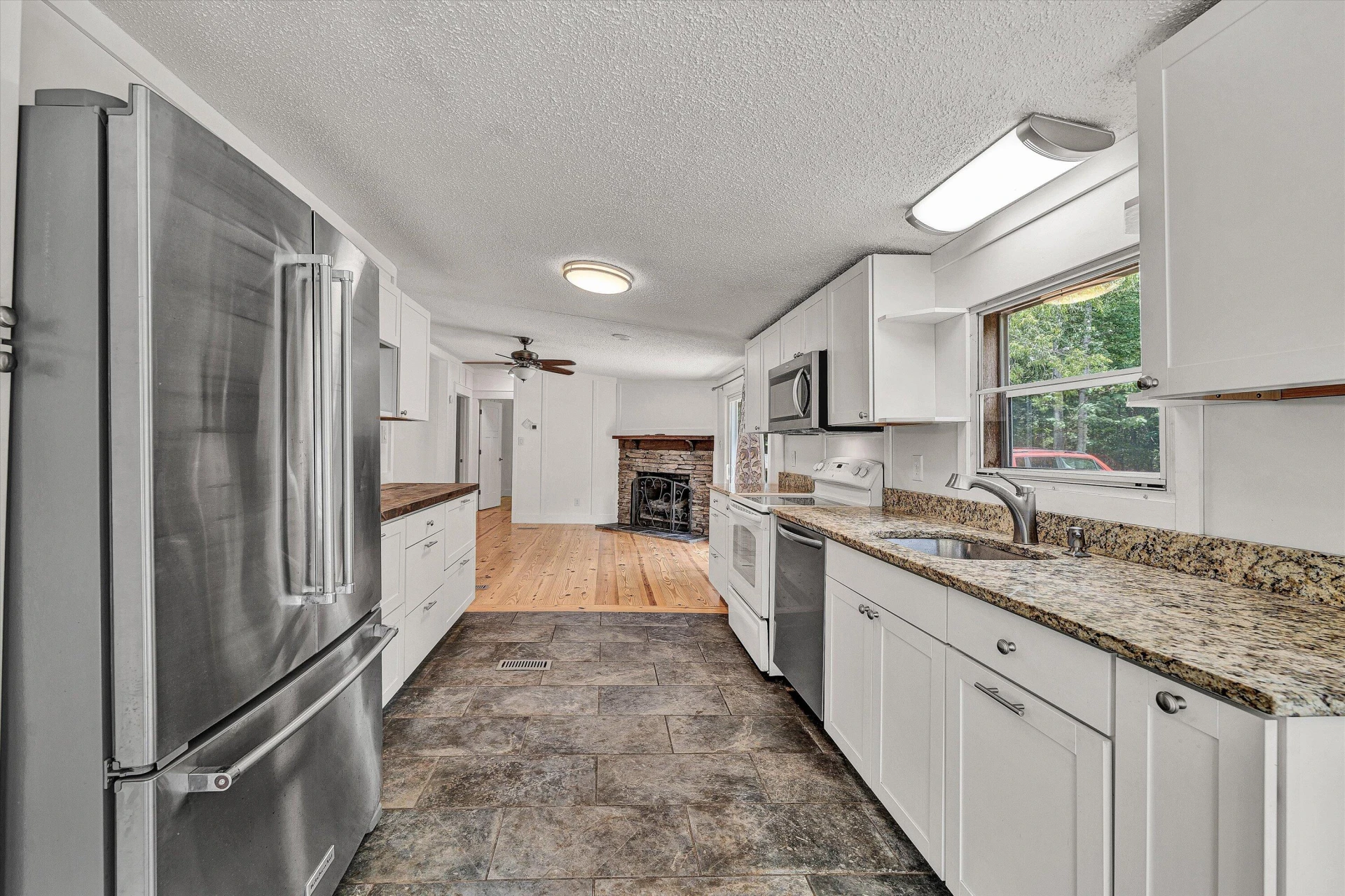 1100 Cox ST - Photo 24