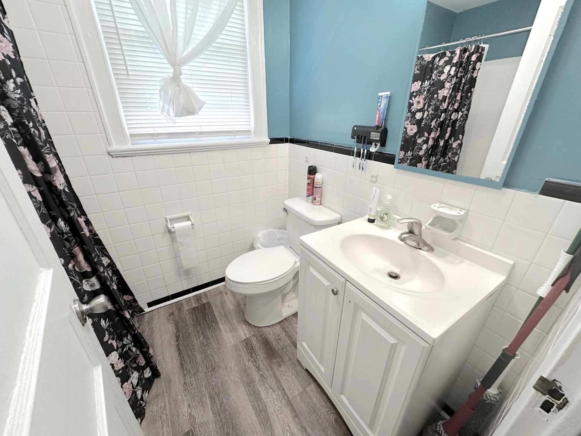 2813 Clarendon AVE NW - Photo 14