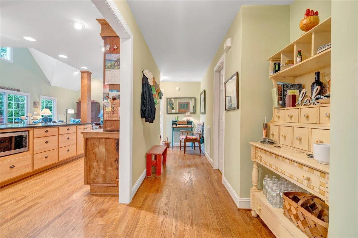 932 Clear Pointe Run - Photo 4