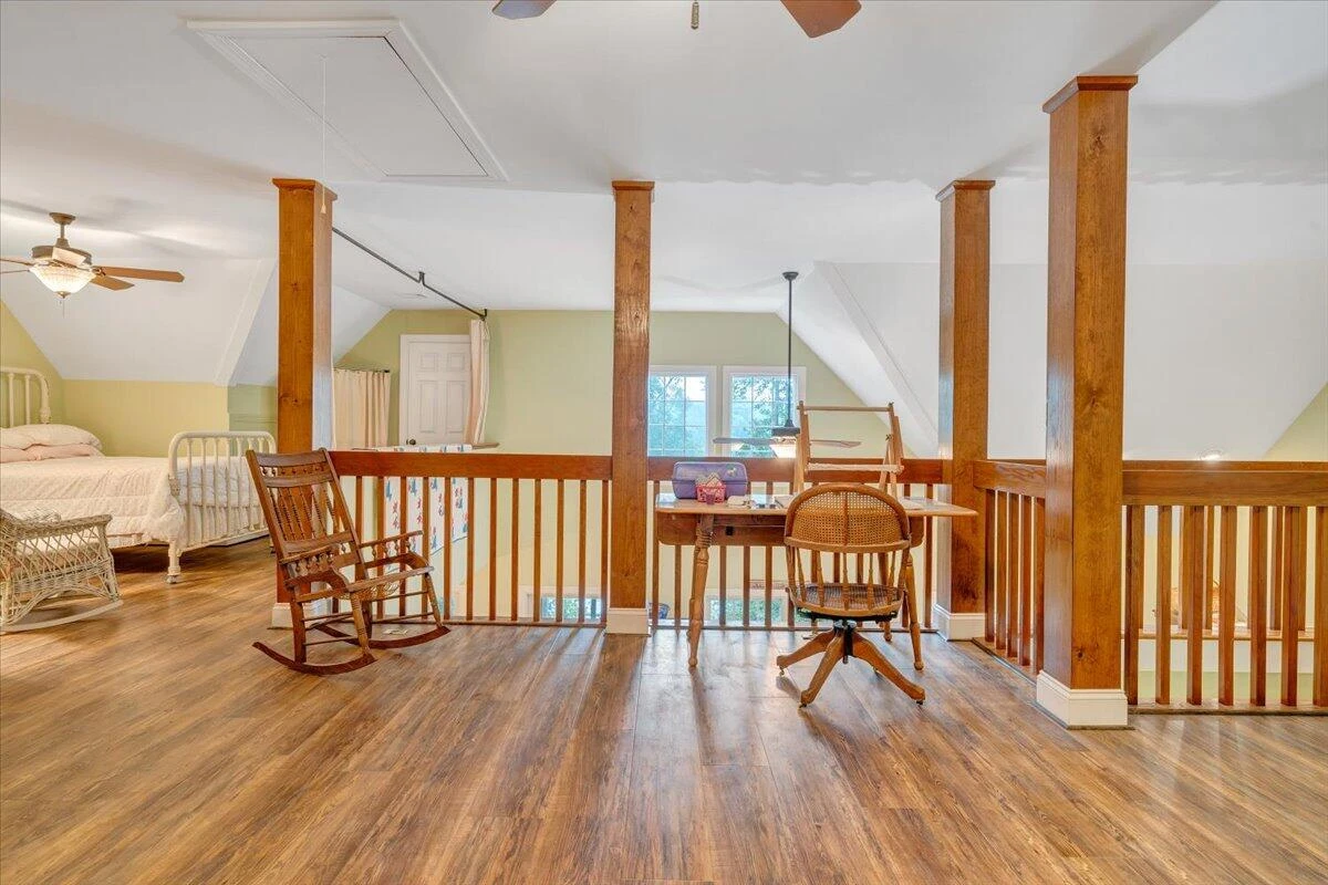 932 Clear Pointe Run - Photo 40