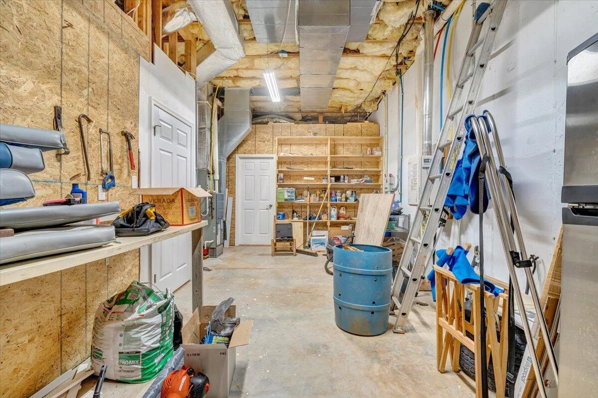 932 Clear Pointe Run - Photo 56