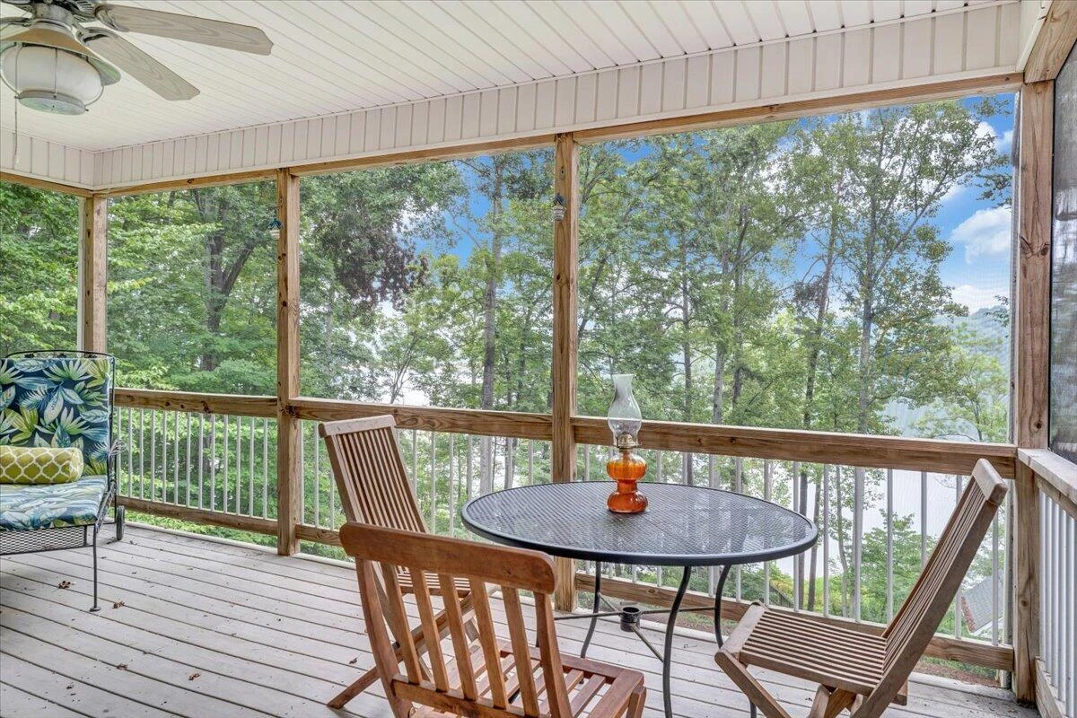 932 Clear Pointe Run - Photo 64