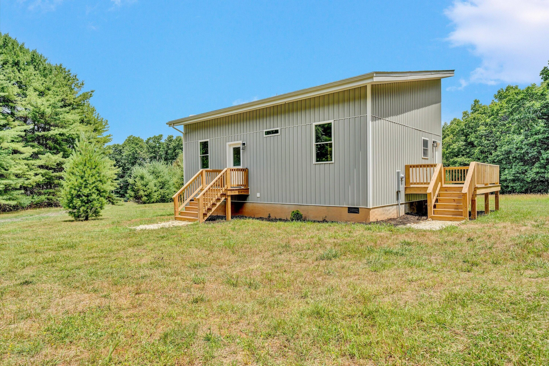 1481 Fairview Church RD SW - Photo 2