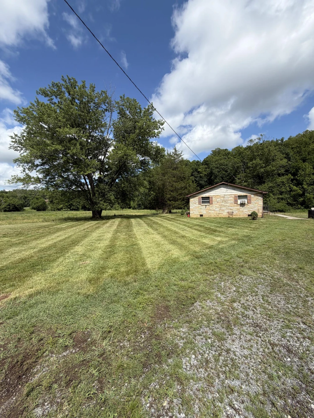 1018 Creekbed DR