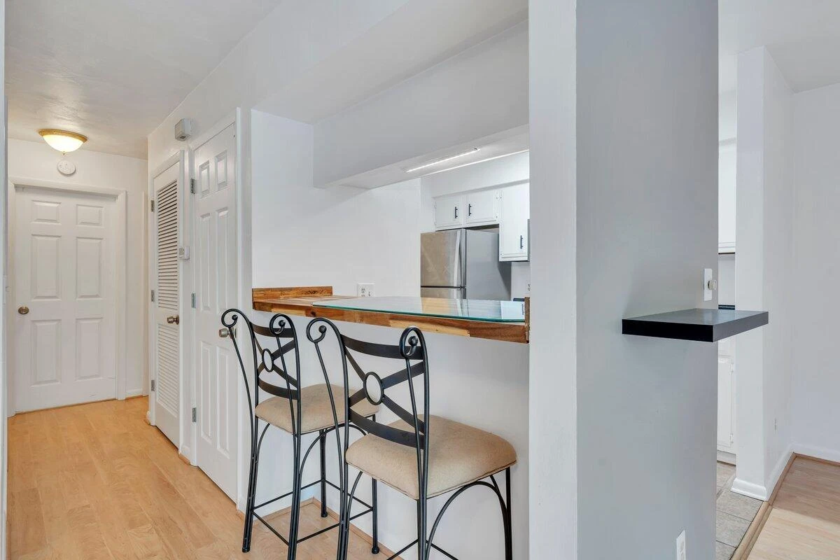 7121 Pine CT - Photo 13