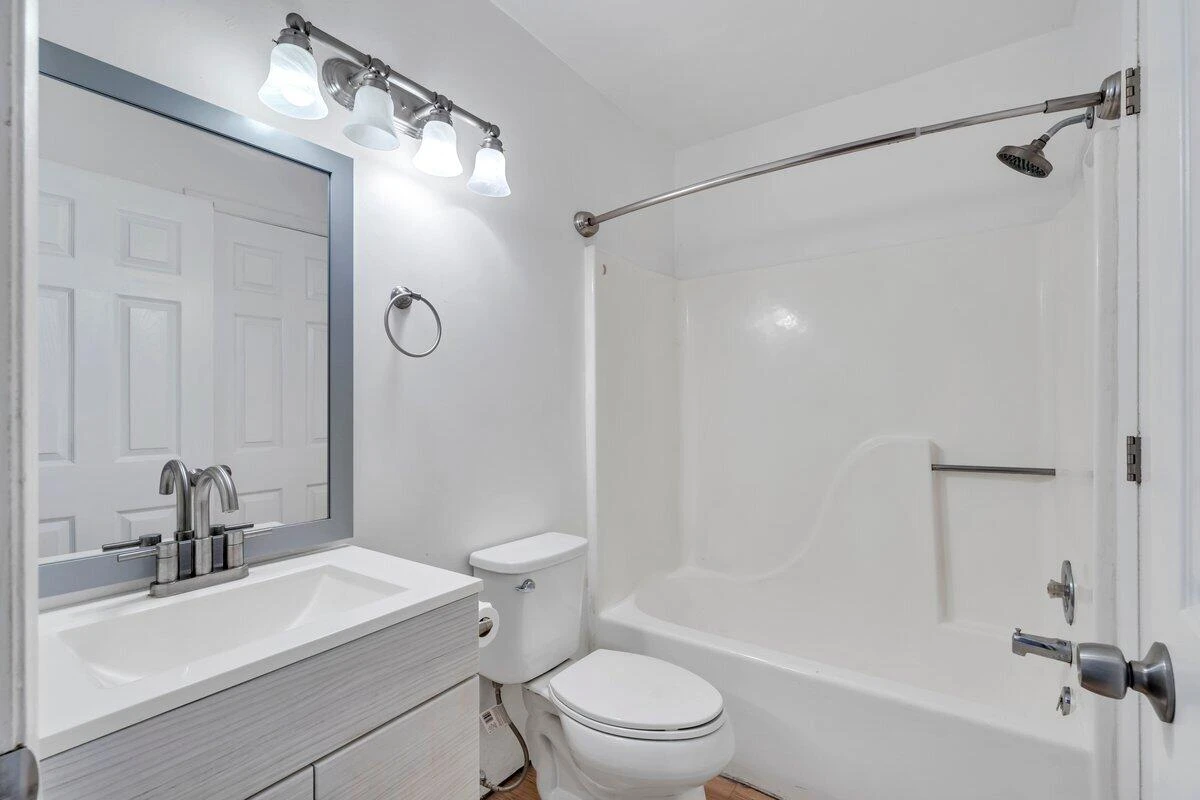7121 Pine CT - Photo 14