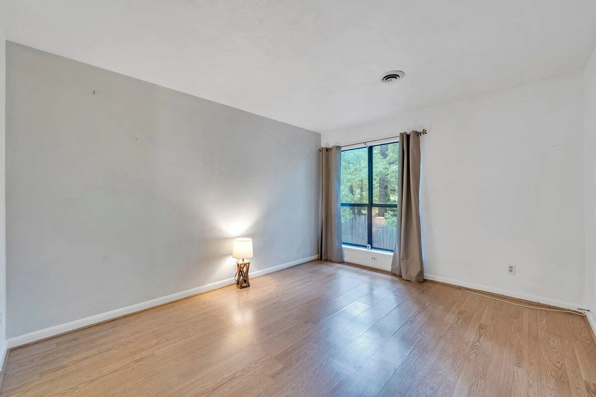 7121 Pine CT - Photo 17