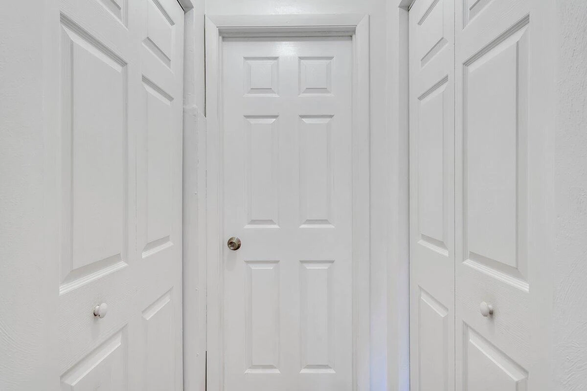 7121 Pine CT - Photo 18
