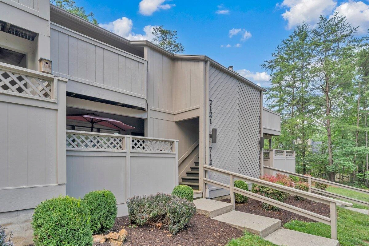 7121 Pine CT - Photo 23