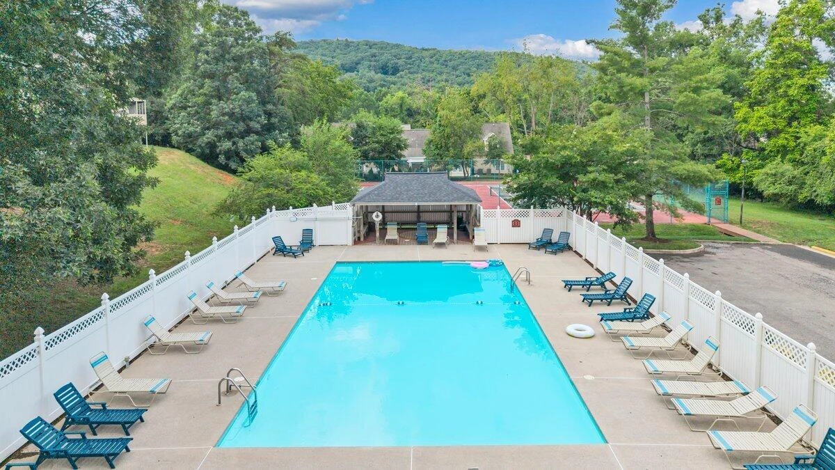 7121 Pine CT - Photo 26