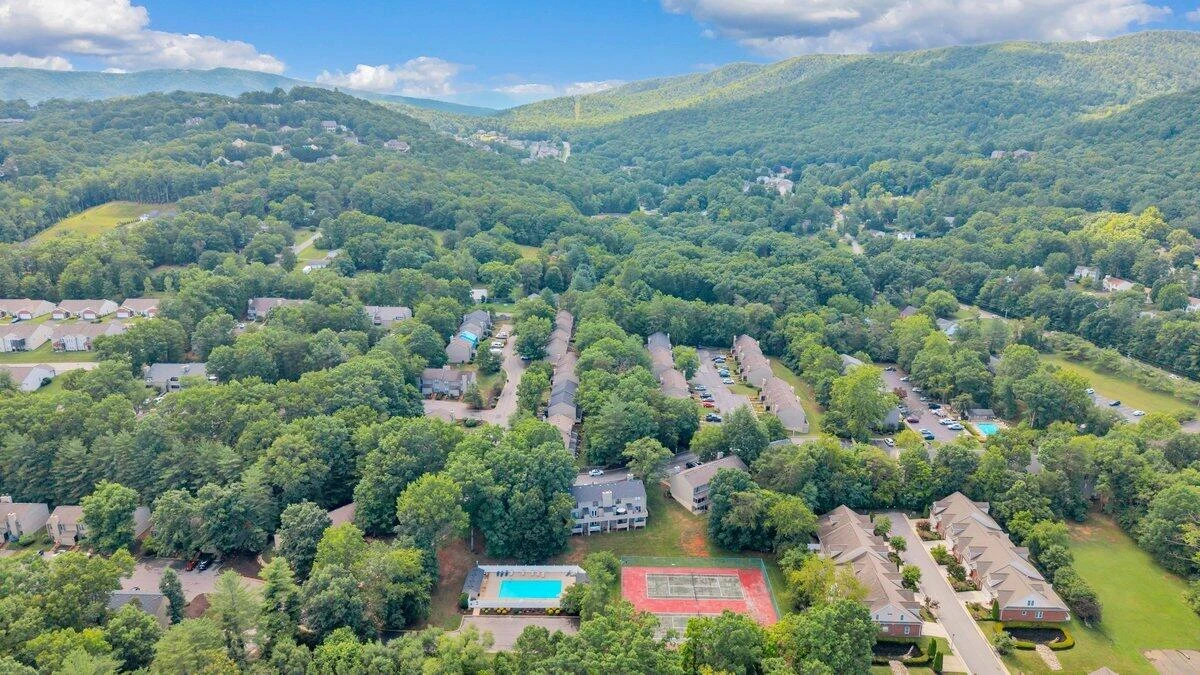 7121 Pine CT - Photo 31