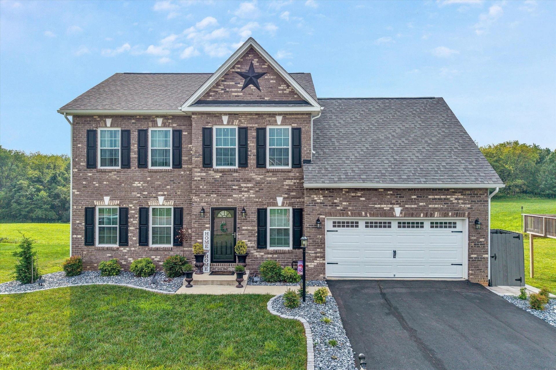595 Spring Grove DR