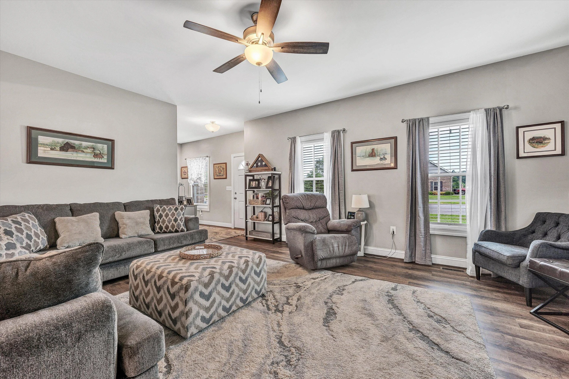 595 Spring Grove DR - Photo 8
