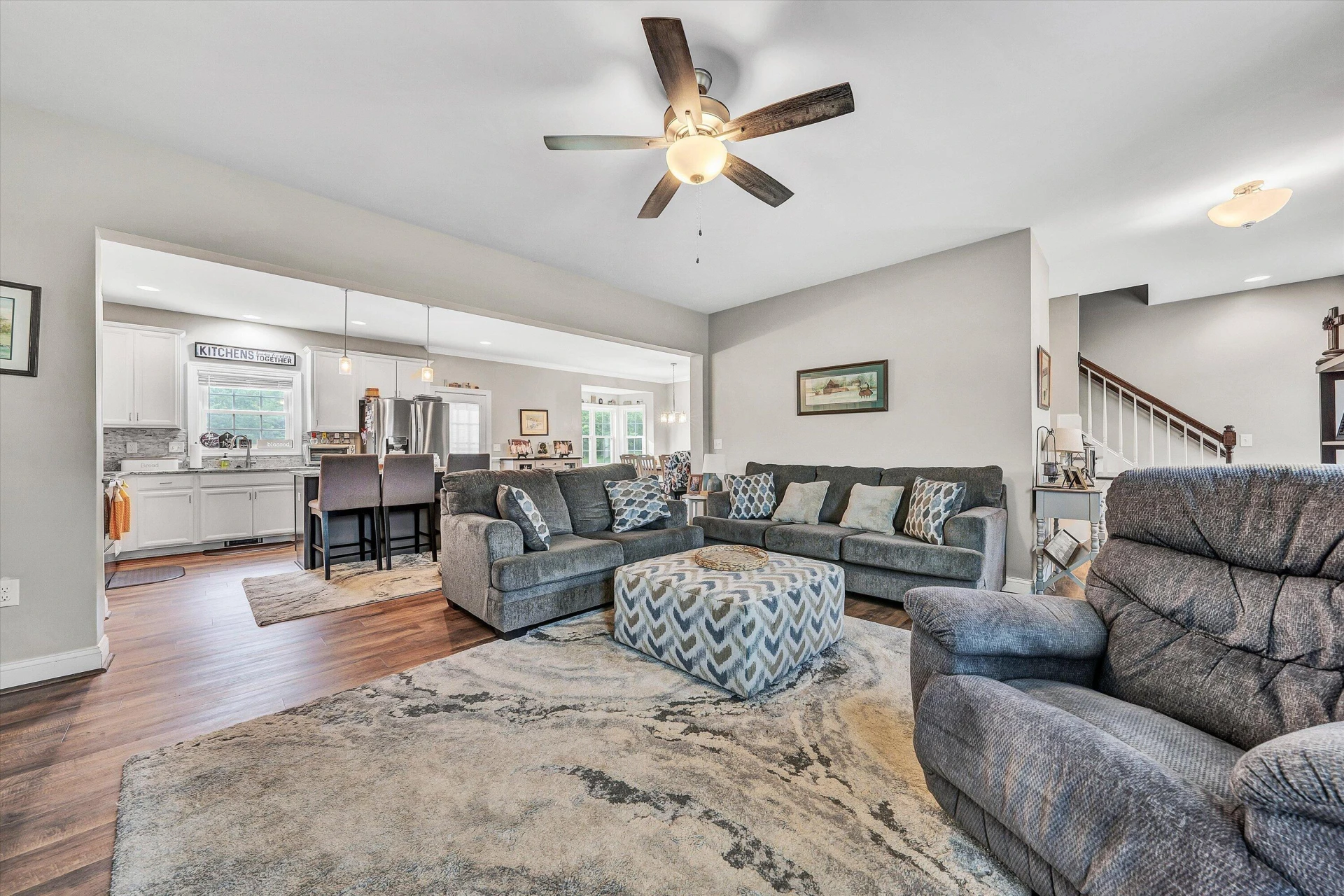 595 Spring Grove DR - Photo 9