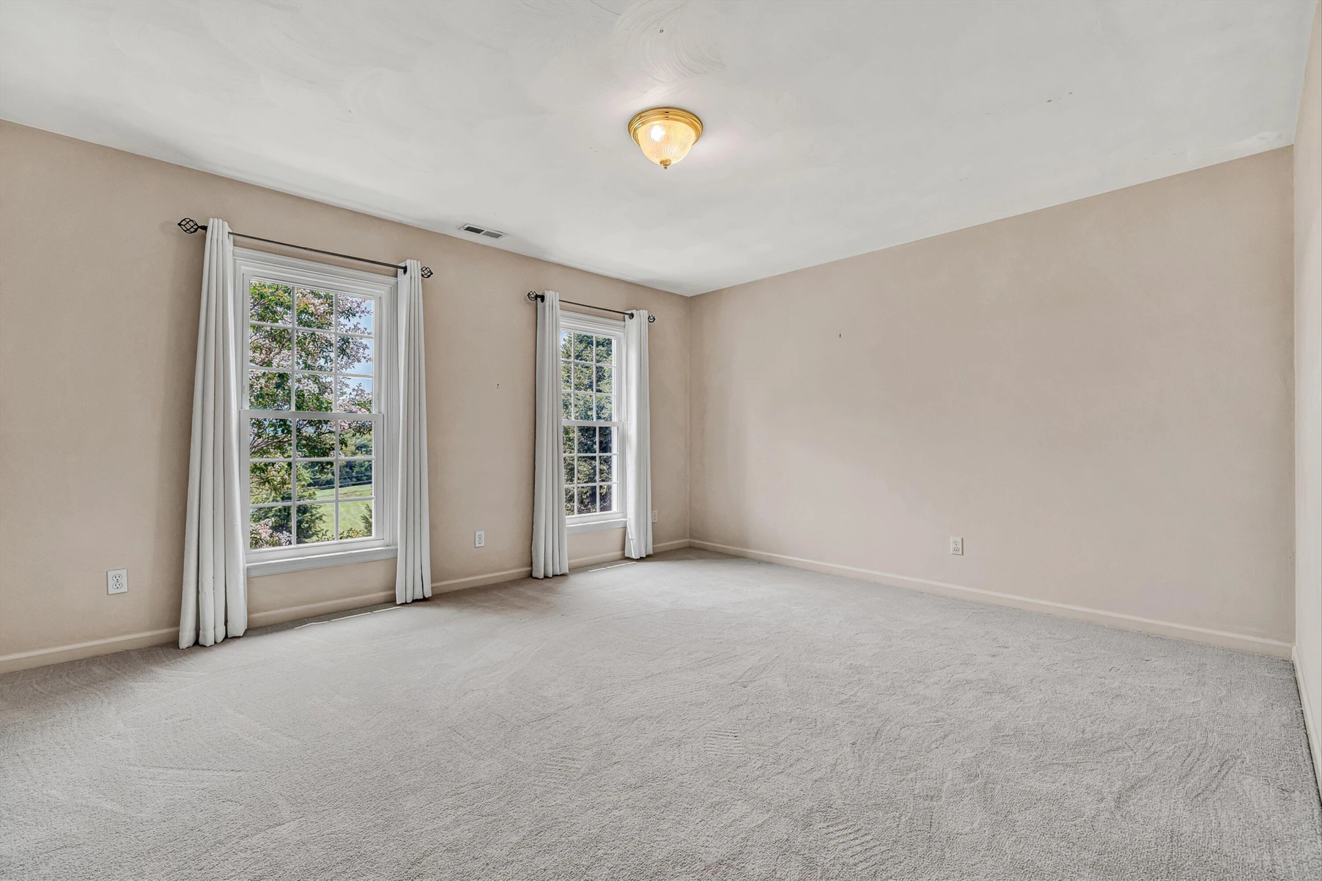 1840 Mountain View RD - Photo 32