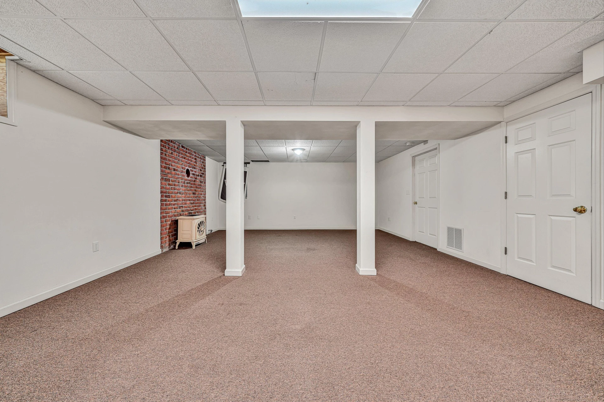 1840 Mountain View RD - Photo 39