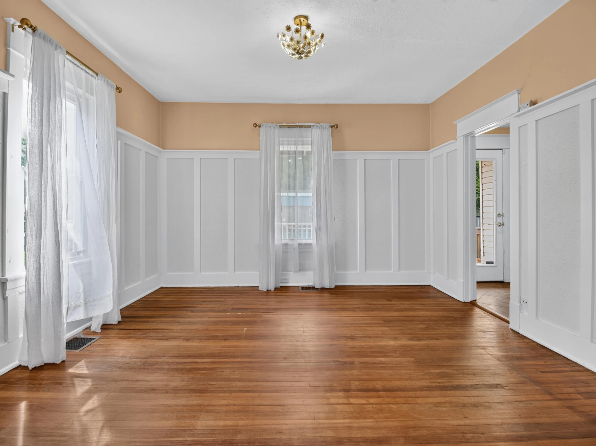 653 Murray AVE SE - Photo 11