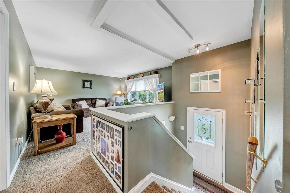 5647 Capito ST - Photo 2