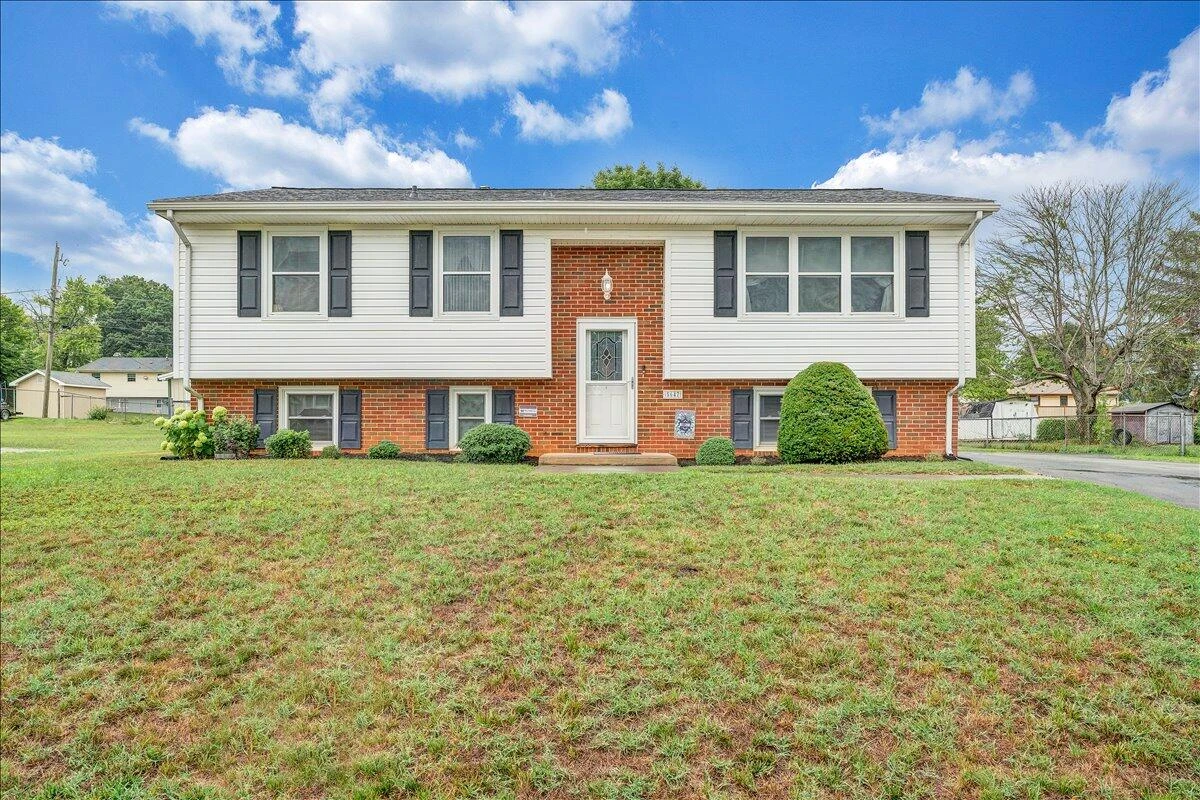 5647 Capito ST - Photo 32