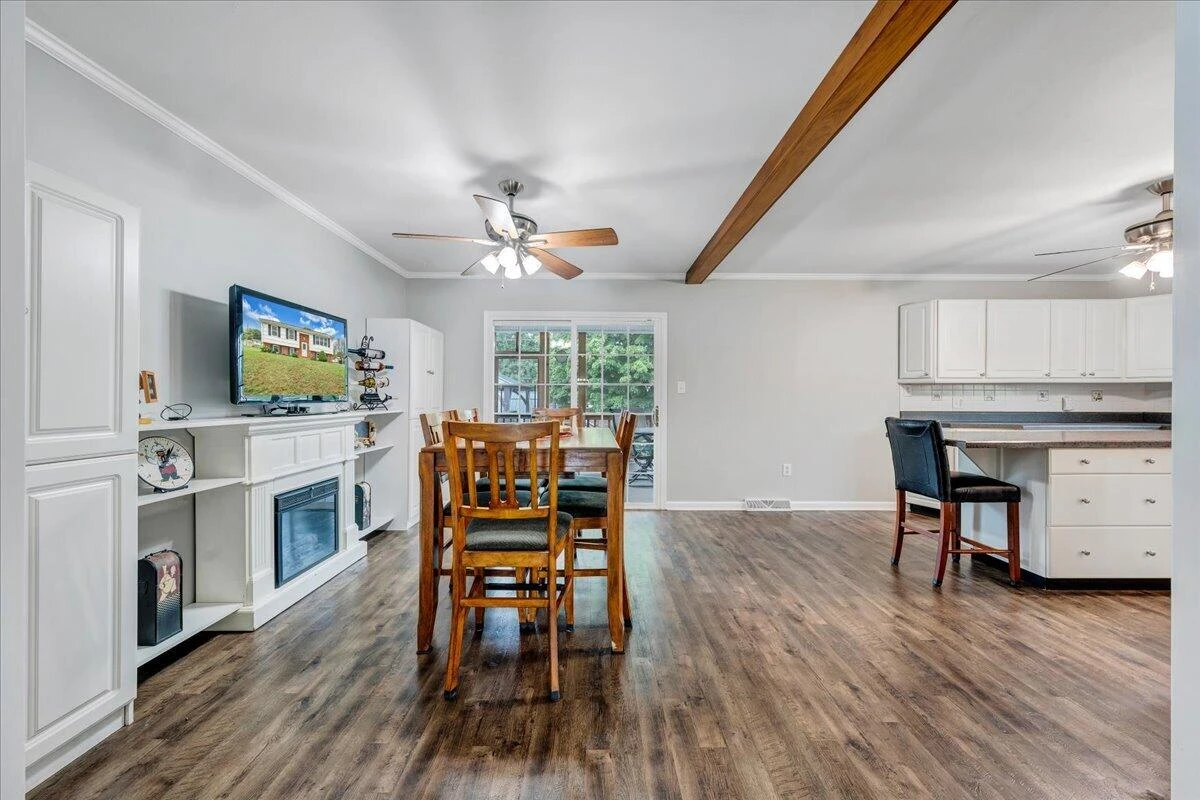 5647 Capito ST - Photo 8