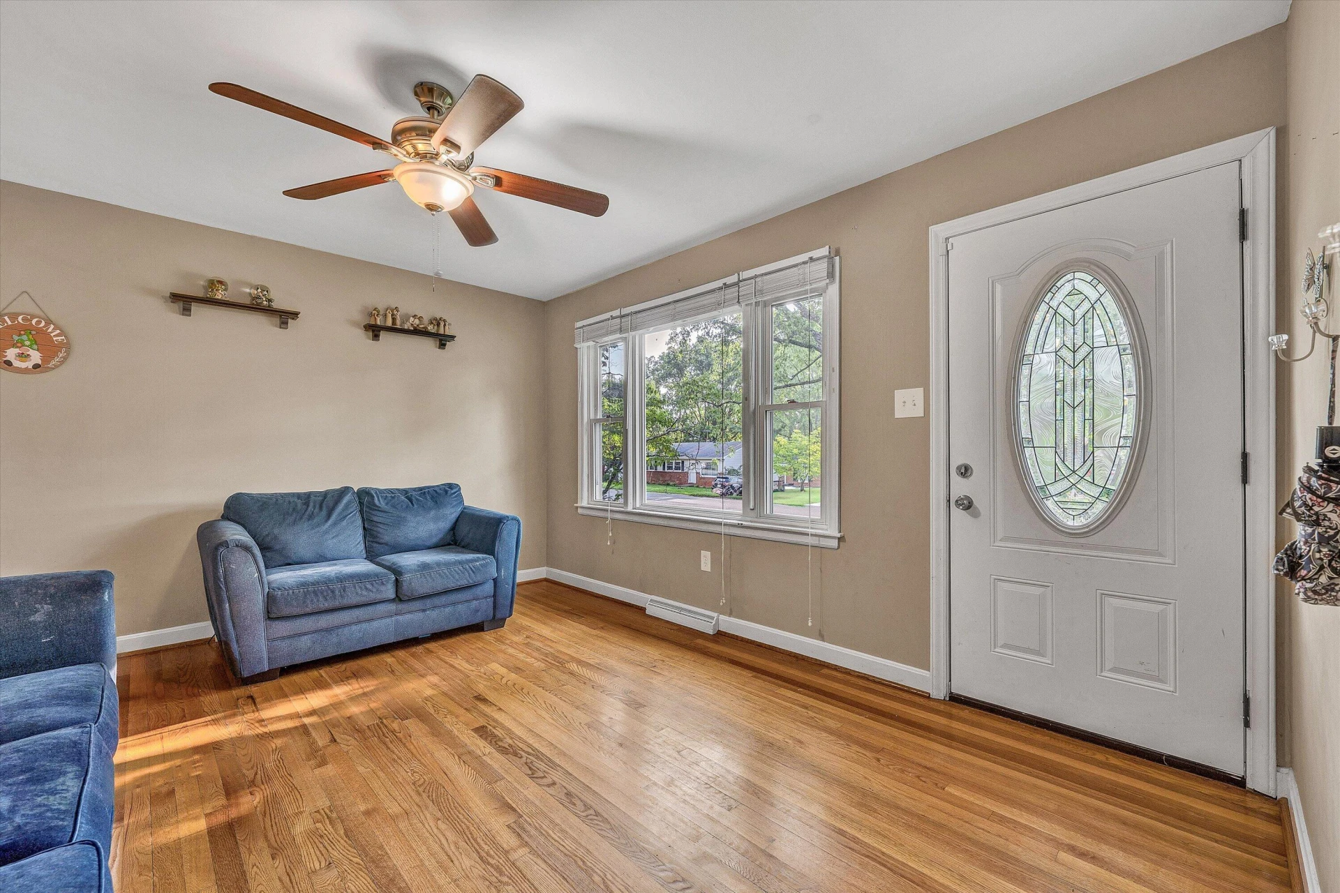 5404 Mayfield ST - Photo 4