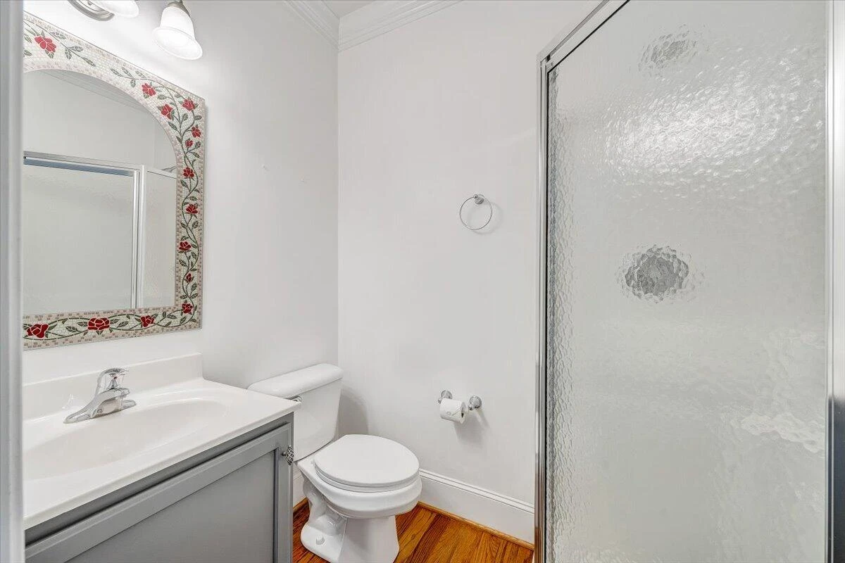 706 Bradford CIR - Photo 21