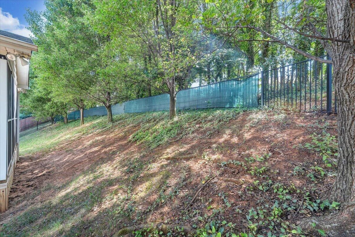 706 Bradford CIR - Photo 38