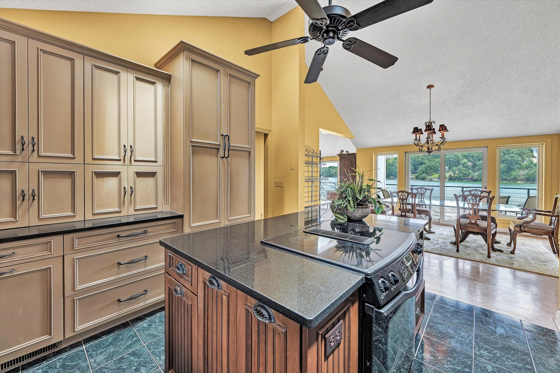 2455 Merriman Way RD - Photo 20