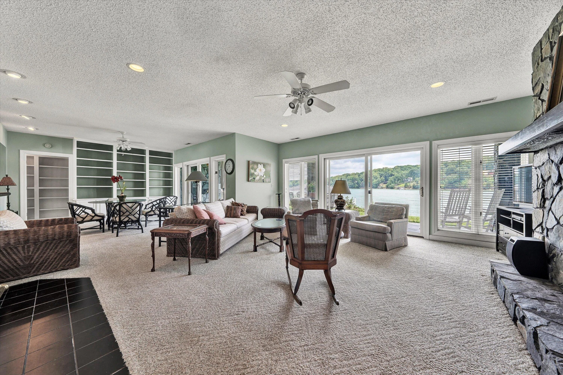 2455 Merriman Way RD - Photo 44