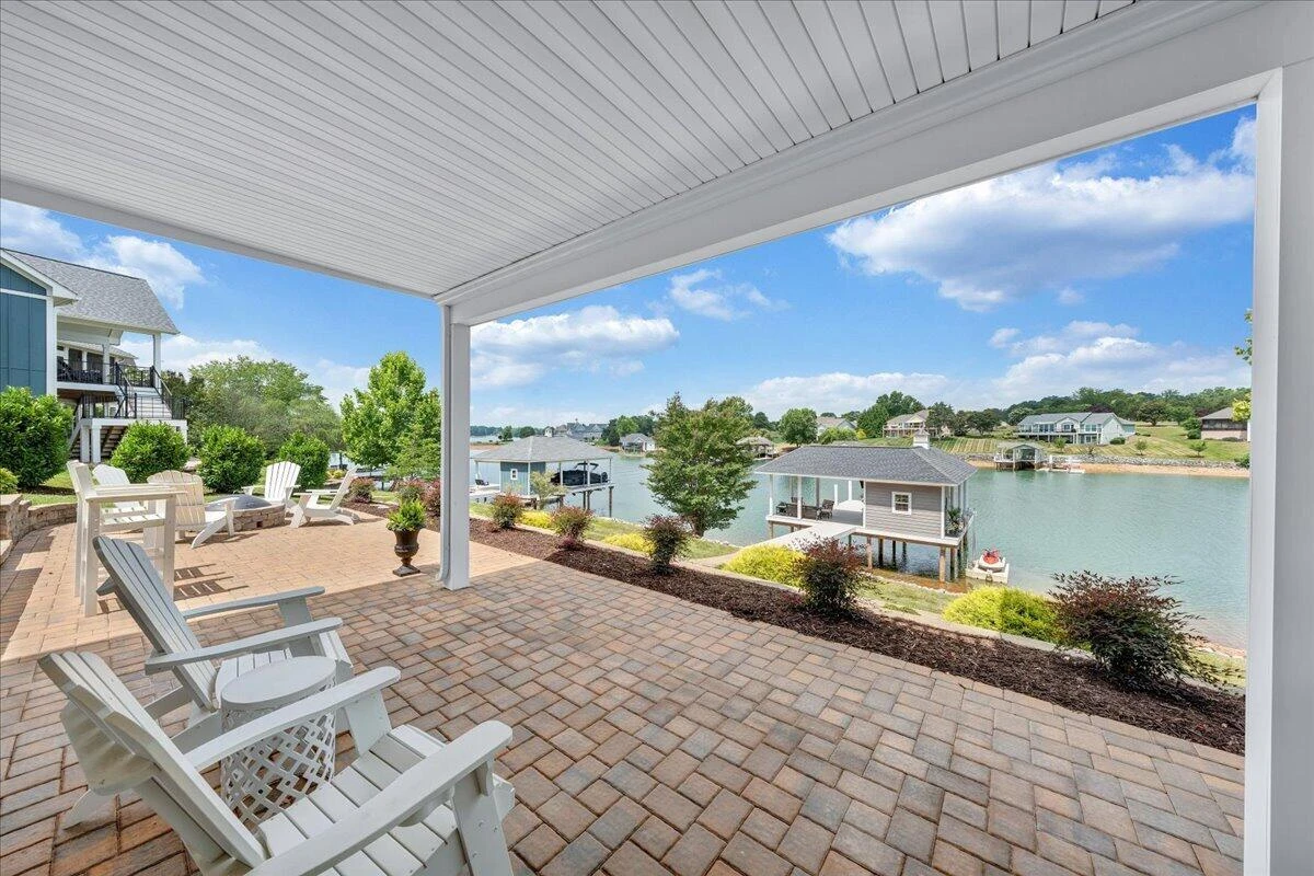 290 Sunset Pointe DR - Photo 39
