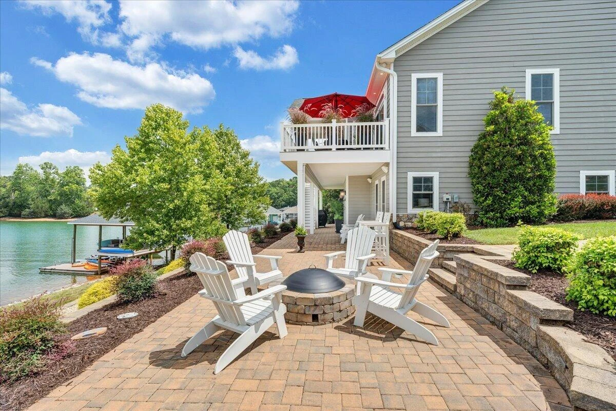 290 Sunset Pointe DR - Photo 48