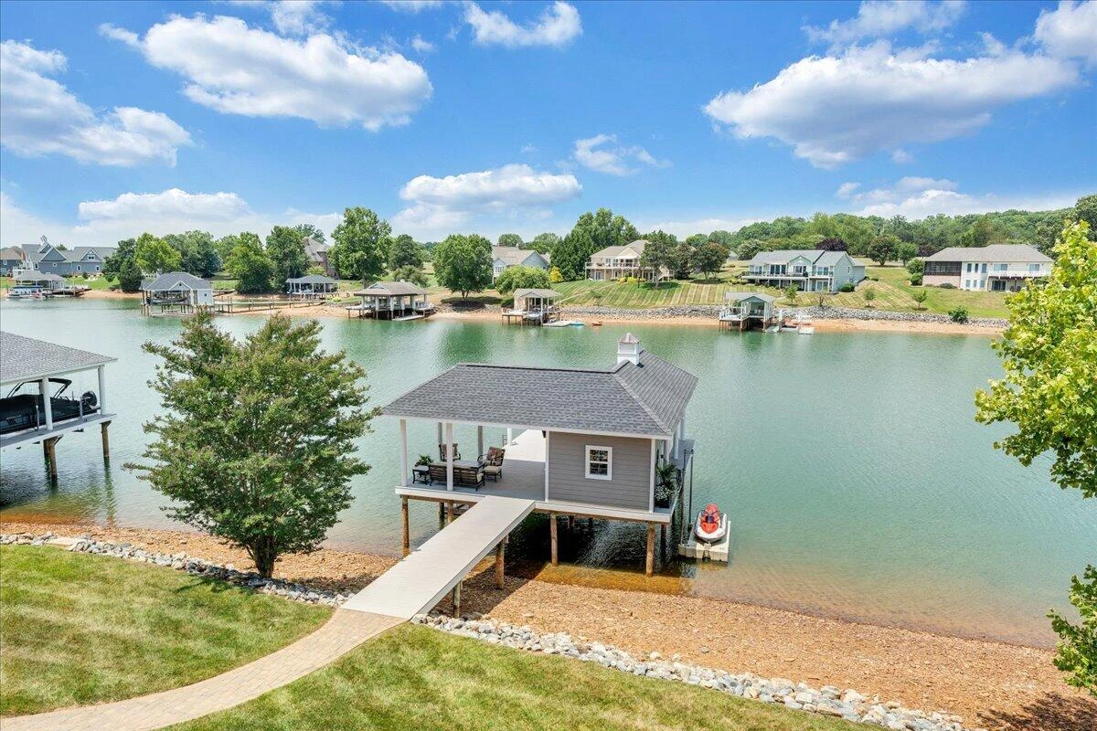 290 Sunset Pointe DR - Photo 50