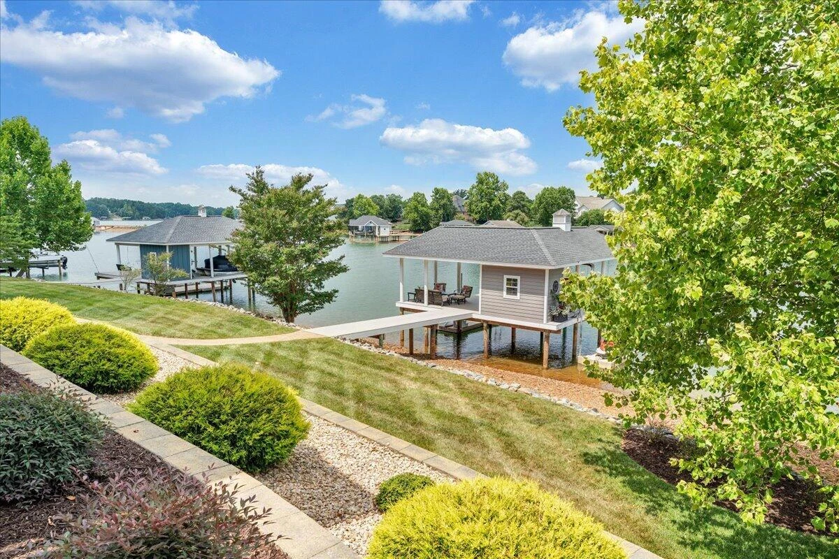 290 Sunset Pointe DR - Photo 52