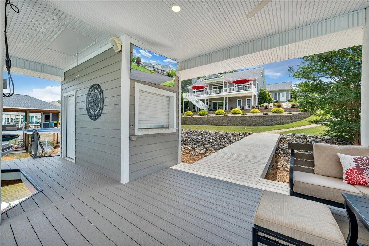 290 Sunset Pointe DR - Photo 57