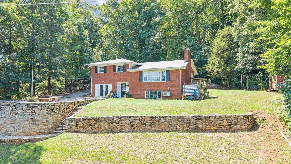 731 Eddies RD - Photo 2