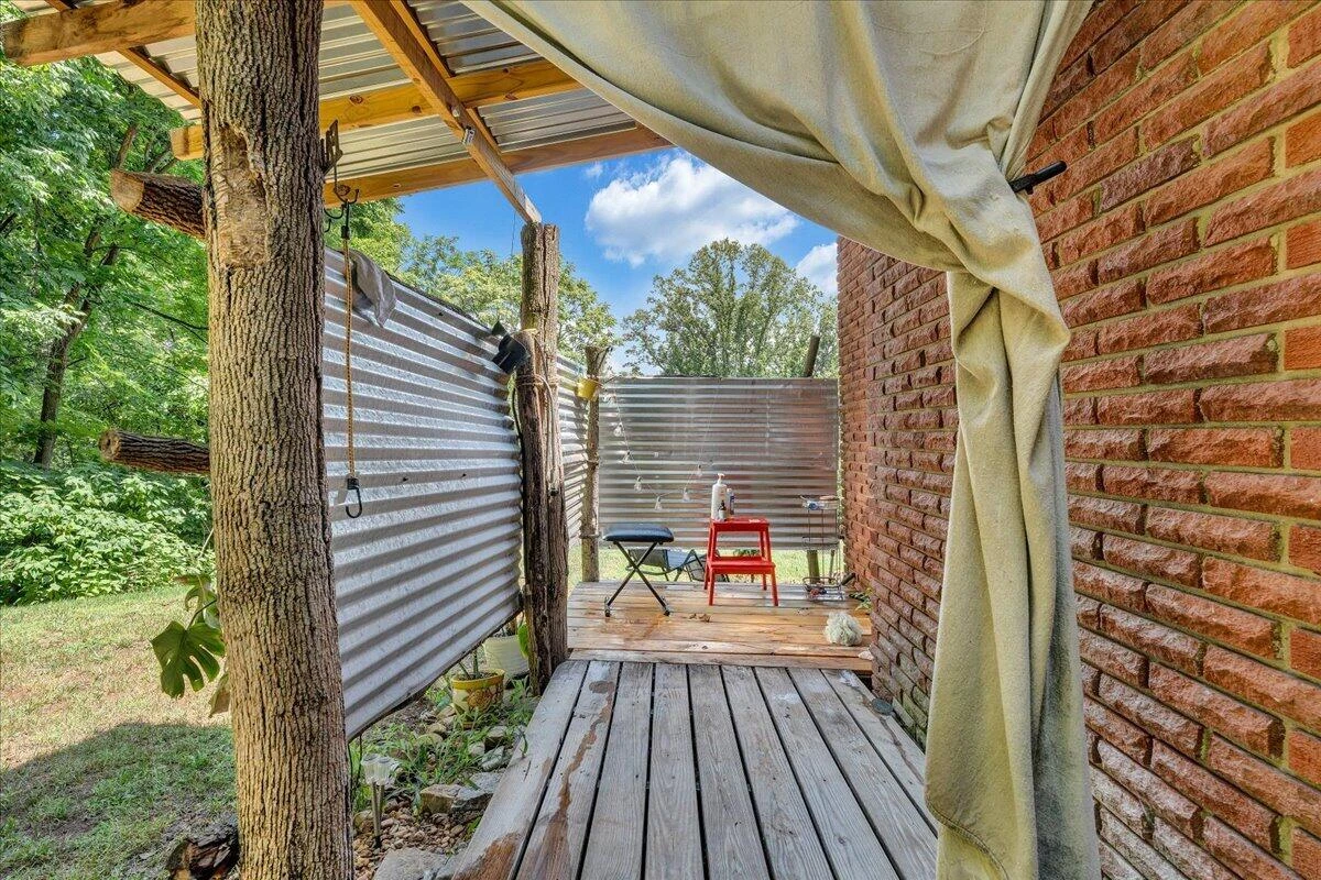 731 Eddies RD - Photo 33