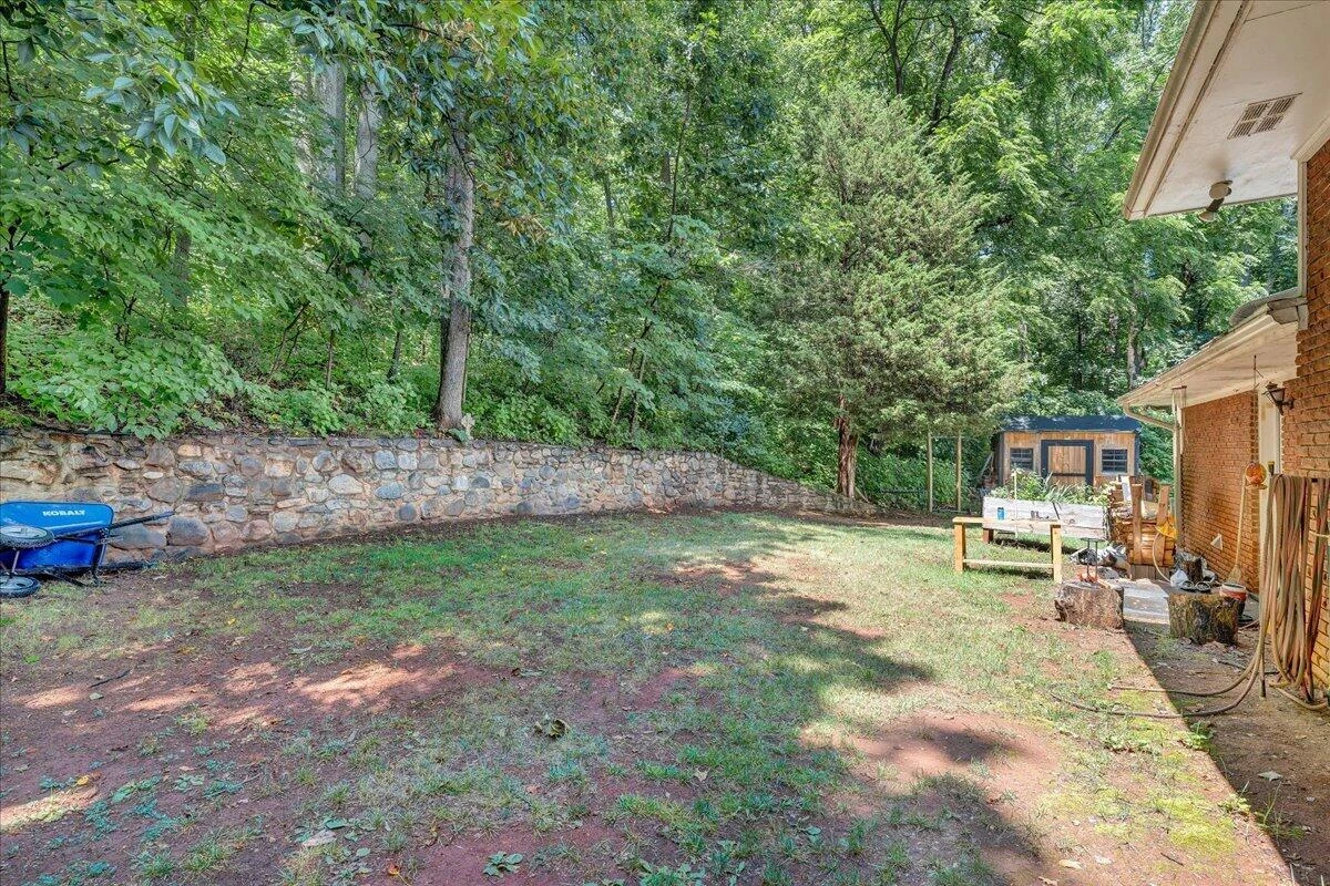 731 Eddies RD - Photo 37