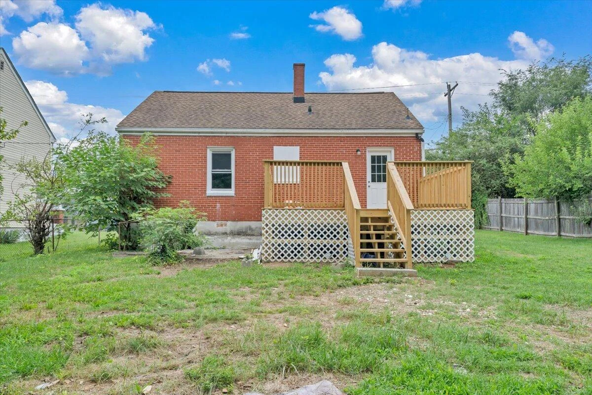 2923 Courtland RD NW - Photo 25