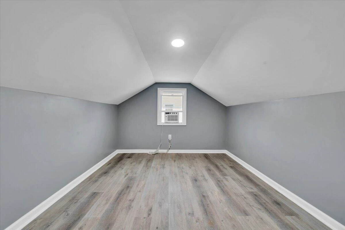 2923 Courtland RD NW - Photo 19