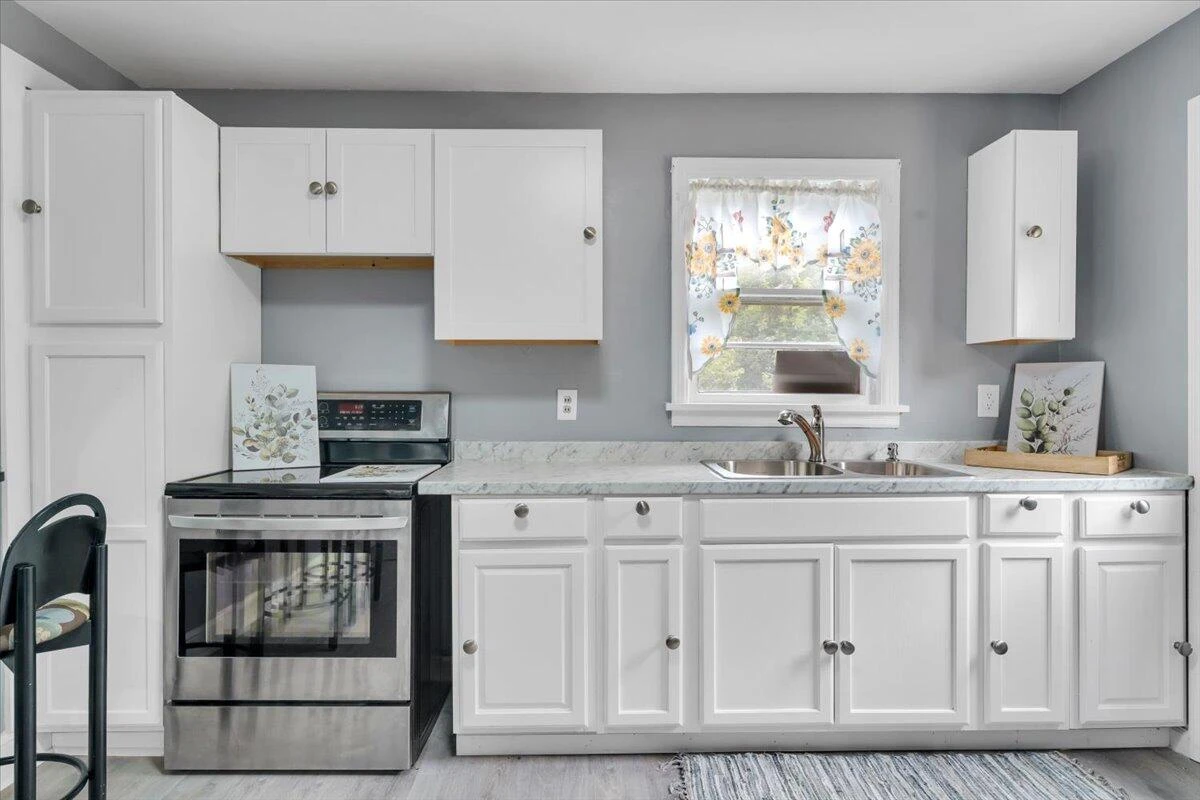 2923 Courtland RD NW - Photo 15